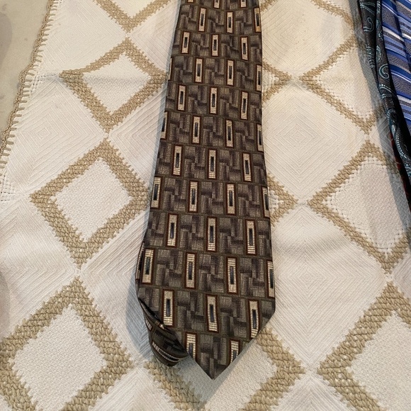 Set of 7 silk ties. Descpription below - Picture 12 of 16